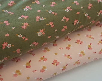 Blommigt stickat tyg: Ekologisk bomulls-spandex, 4-vägs stretch