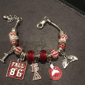 Deltaversary 8" charm bracelet.