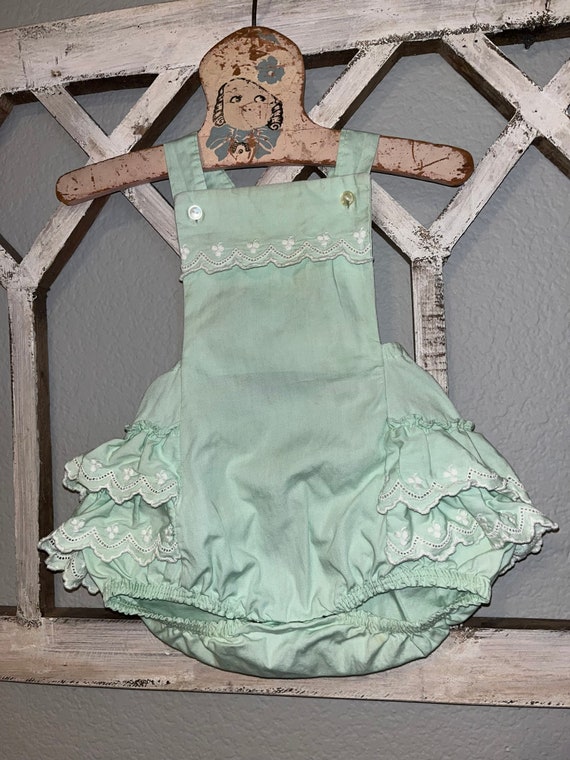 This vintage romper is mint for your little girl!