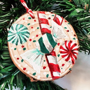 Hand painted Candy Ornatment, Pappermint Decoration, Sweets Ornament, Rustic Christmas Ornament, hand painted wood slice