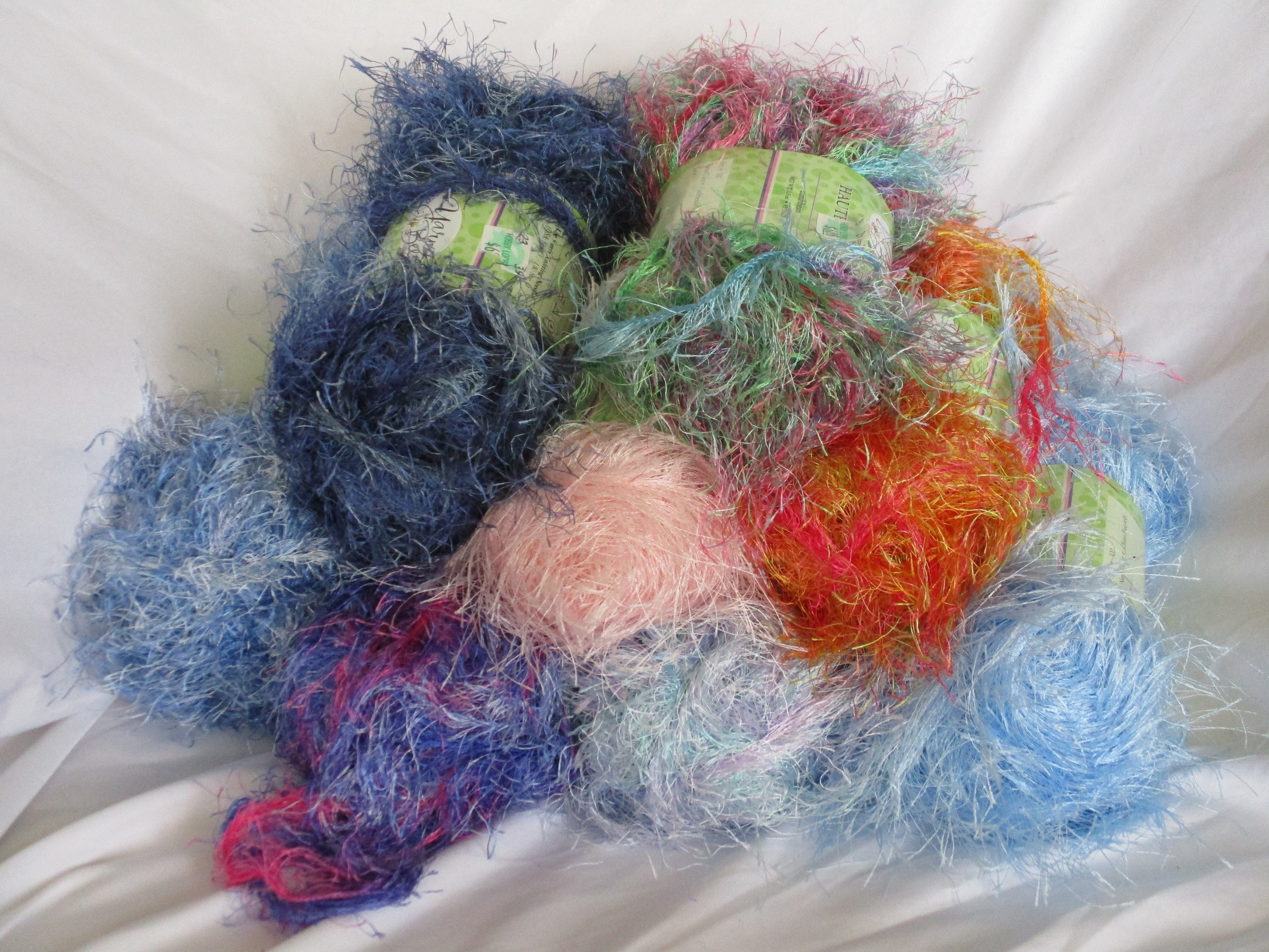Eyelash Yarn / Ice Yarns Fun Fur 50 Gram/faux Fur Yarn /soft Fur Yarn  Chunky Fluffy Yarn / Chenille Yarn 
