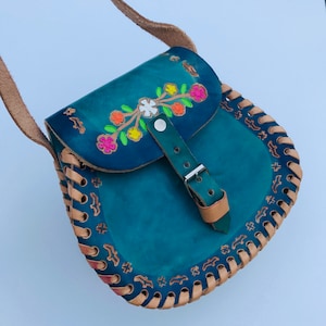 Vintage Hand Tooled Leather Bag, Whipstich Detail, Blue, Floral Motif, Vintage 1960s, Vintage 1970s, Hippie, Boho, Festival Outfit, Gift