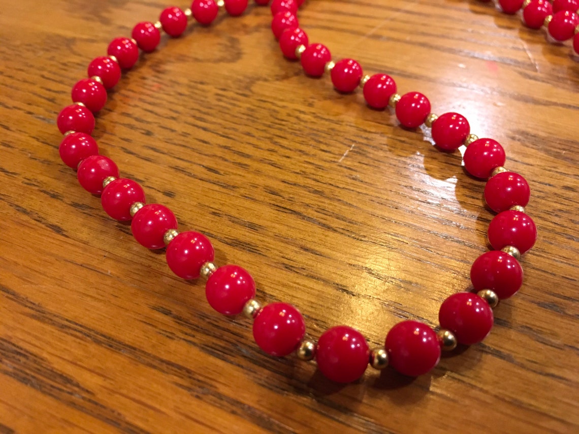 Vintage Red Bead Necklace Etsy