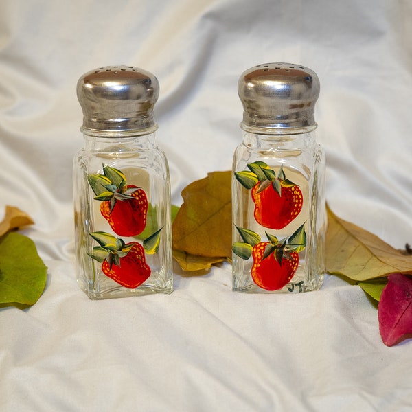 Strawberries - Hand Painted Salt and Pepper Shaker Pair - Domestic Shipping Included!