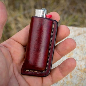 BiCライター用レザーライターホルダー、回転カラビナとスナップ