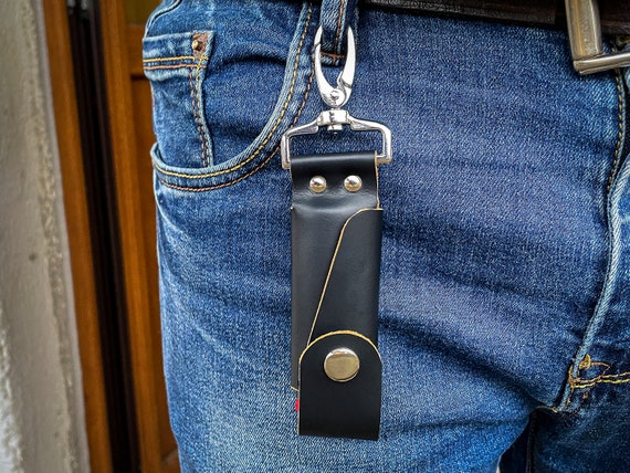 cigarette lighter holder clip Pants Clip, Retractable Belt, Anti Lost Retractable Keychain Belt, Lighter Leash for Fishing Hiking,Lighter Protective Cover for CampingHouse Supplies (Black) : Health & Household 1 inch wide Lighter Leash - Premium Clip