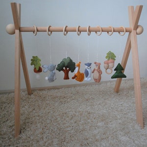 Neutral baby play gym hanging toys, Woodland baby gym, Forest animals nursery accessory, Play gym set. Hanging felt toys, Baby shower gift