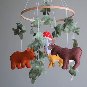 Felt Woodland Animals Baby Mobile: Forest Nursery Decor, Pregnancy Gift