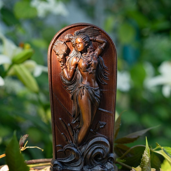 Oshun statue, Ọṣun Ochún Santería Yoruba Haitian Voodoo Vodou Orleans Hoodoo Orisha Love and beauty goddess wood carving altar sculpture