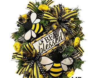 Bumble bee wreath, bee blessed design, summer decor