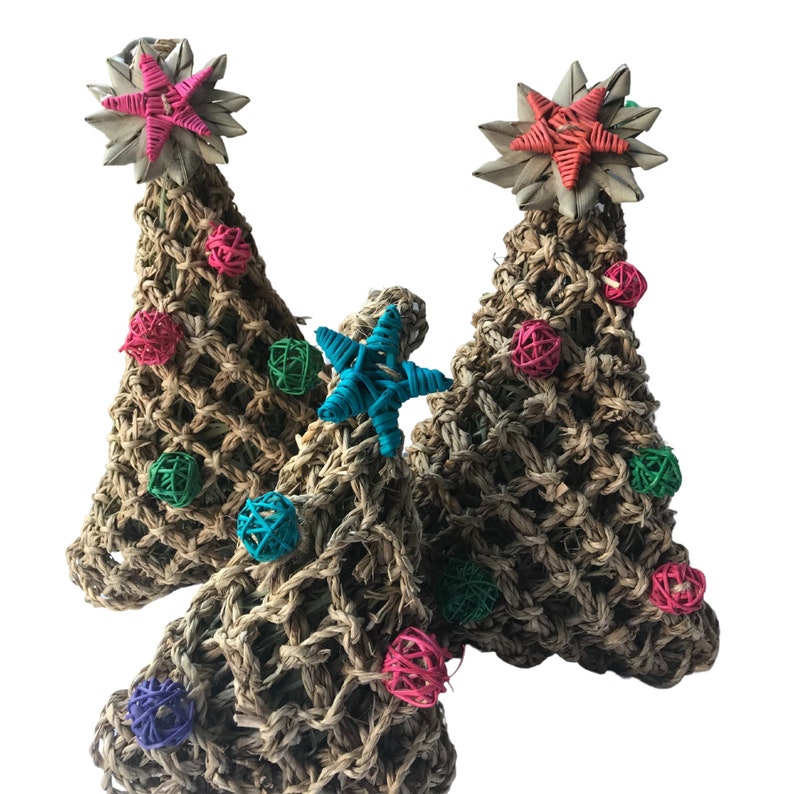 Bird Toy, Christmas Tree Forage Toy, Parakeets, Cockatiel, Conures