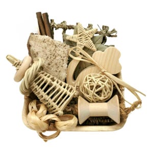 Natural Chews Gift Basket Rat Toys Guinea pig Chinchillas Hamsters  Gerbils Birds