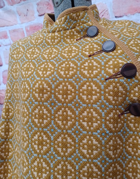1960's Welsh woolens cape. Gem