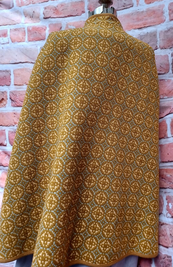 1960's Welsh woolens cape. Gem