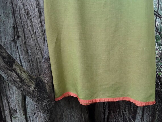 1970s fabulous green linen sleeveless dress. - image 2