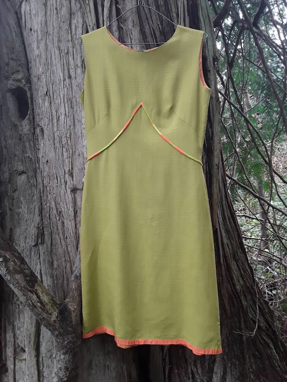 1970s fabulous green linen sleeveless dress. - image 1