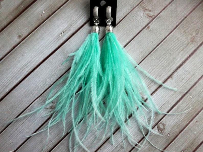 mint green ostrich feathers