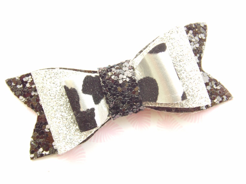 Small Dog Bows Maltese Yorkie Shihtzu Clip Hair Bows Puppy Etsy