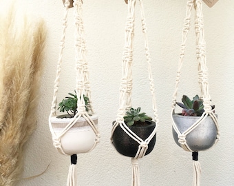 Suspension pour plantes en macramé