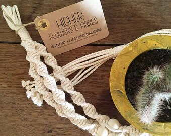 Suspension pour plantes en macramé