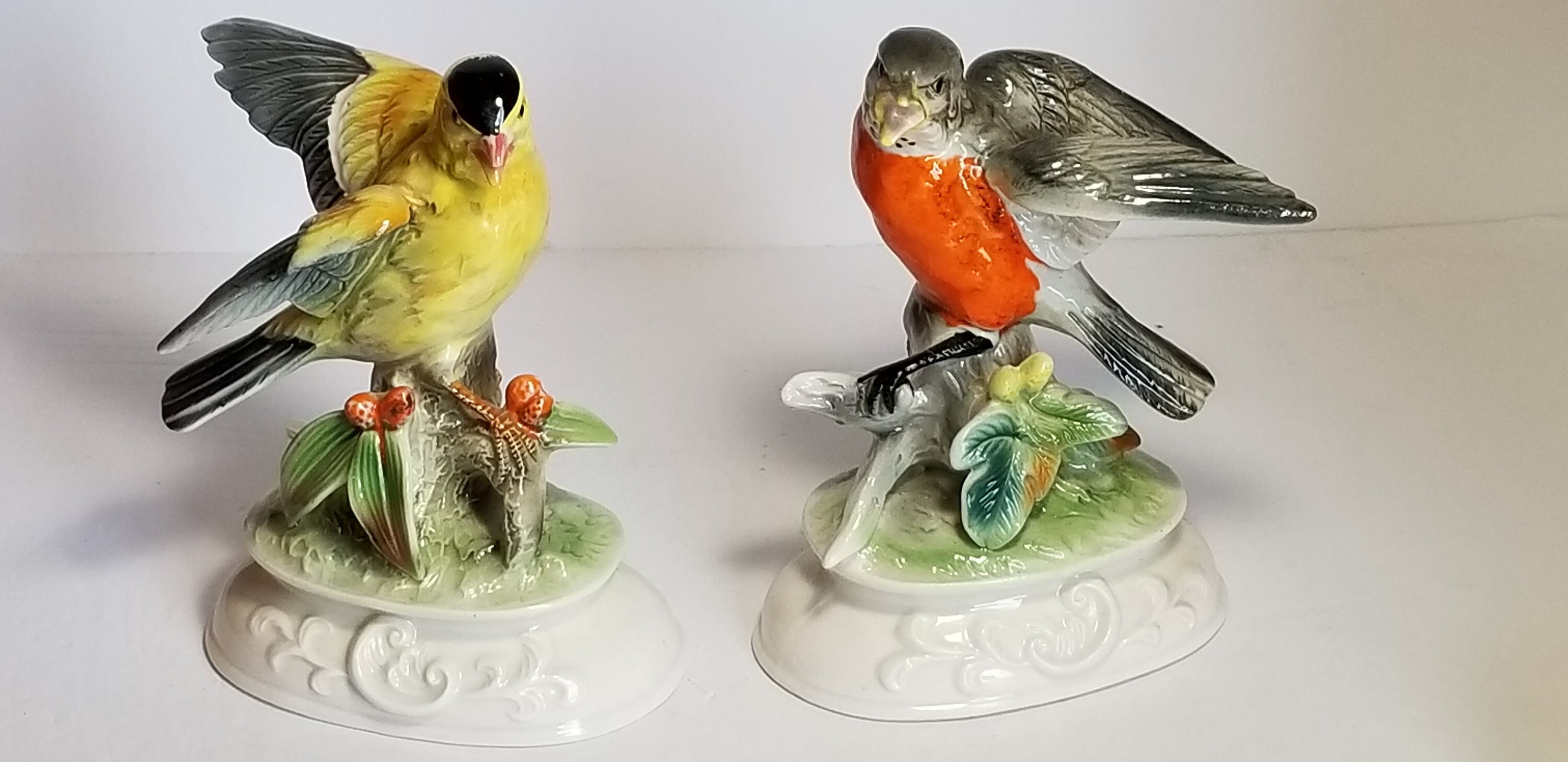 Ceramic Gold Finch Bird Figurines - Etsy
