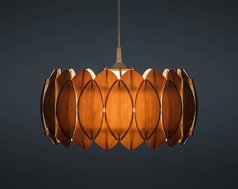 Scandinavian light / Wooden Ceiling Lamp "The Ring / Unique Large pendant lamp / Scandinavian lamp / Wooden lamp