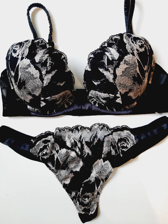Luxury lingerie set/Push ap lace bra and panties/La P… Gem