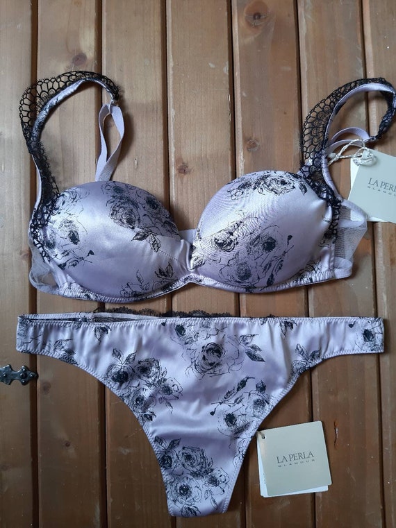 Luxury Lingerie Set/soft Lace Bra and Panties/la Perla Lingerie