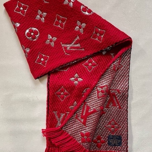 designer scarves lv