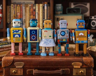 Vintage metalen opwindrobot