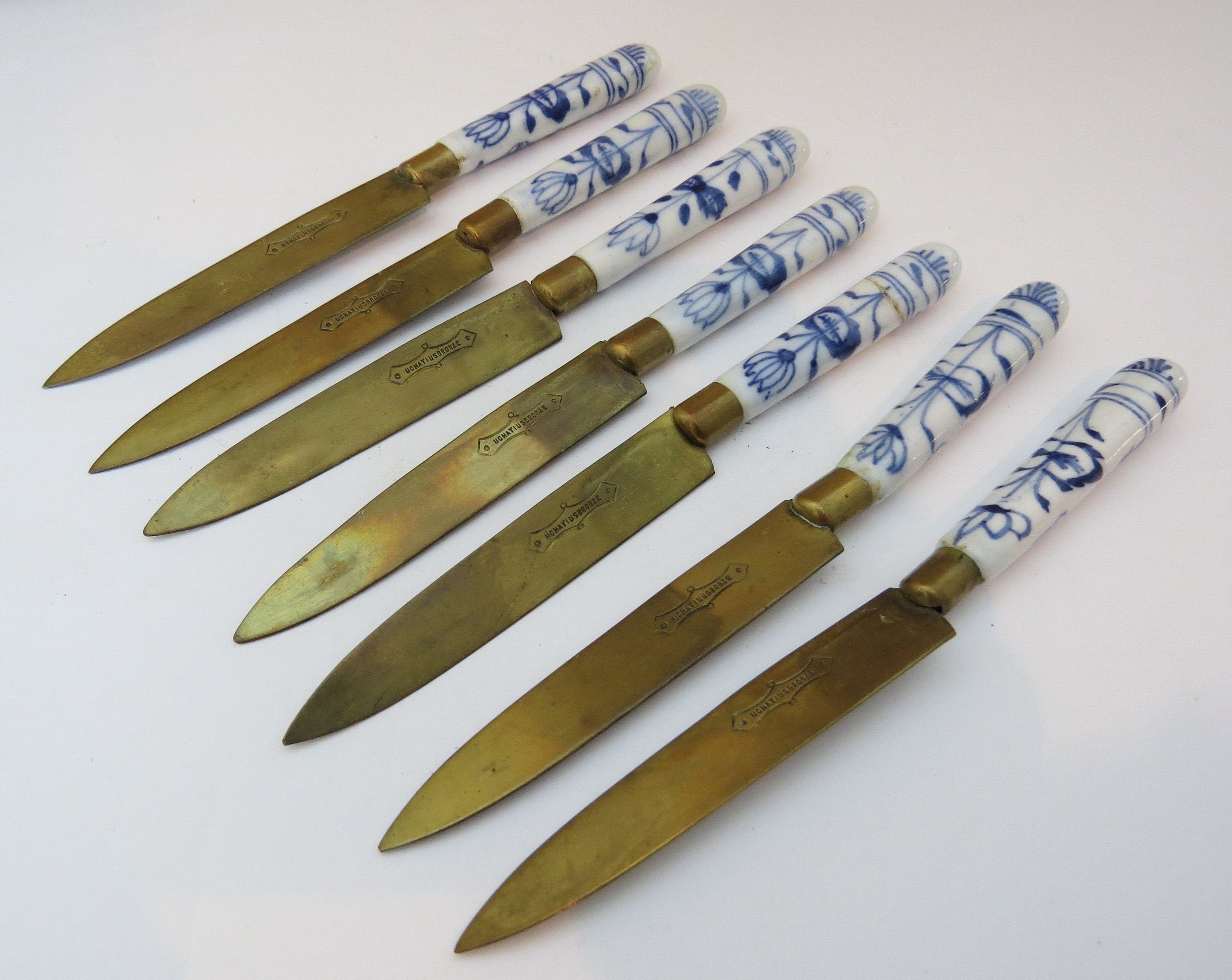 1800s Stahl-bronce Fruit Knives Delicate White Porcelain and Gold