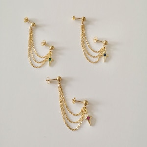 Boucle d'oreille en acier inoxydable doré  pour lobe et cartilage (Hélix) chaîne, étoile plaquée or 18k et zirconium rose, vert ou bleu