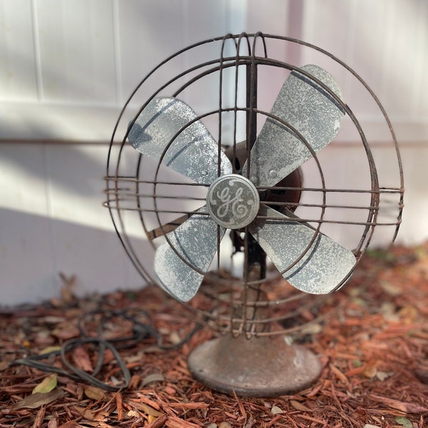 Vintage 12” GE Electric Fan - Not Working