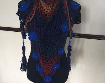 Lace summer shawl