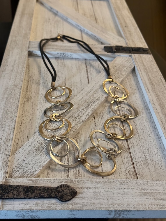 Vintage Avenue Hoops Necklace, Gold and Silver Ton