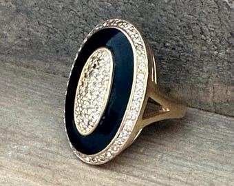 Vintage Panetta Cocktail Ring: Strass und Faux Onyx, vergoldet über Sterling Schaft, Modernist, Brutalist, Größe 16,5