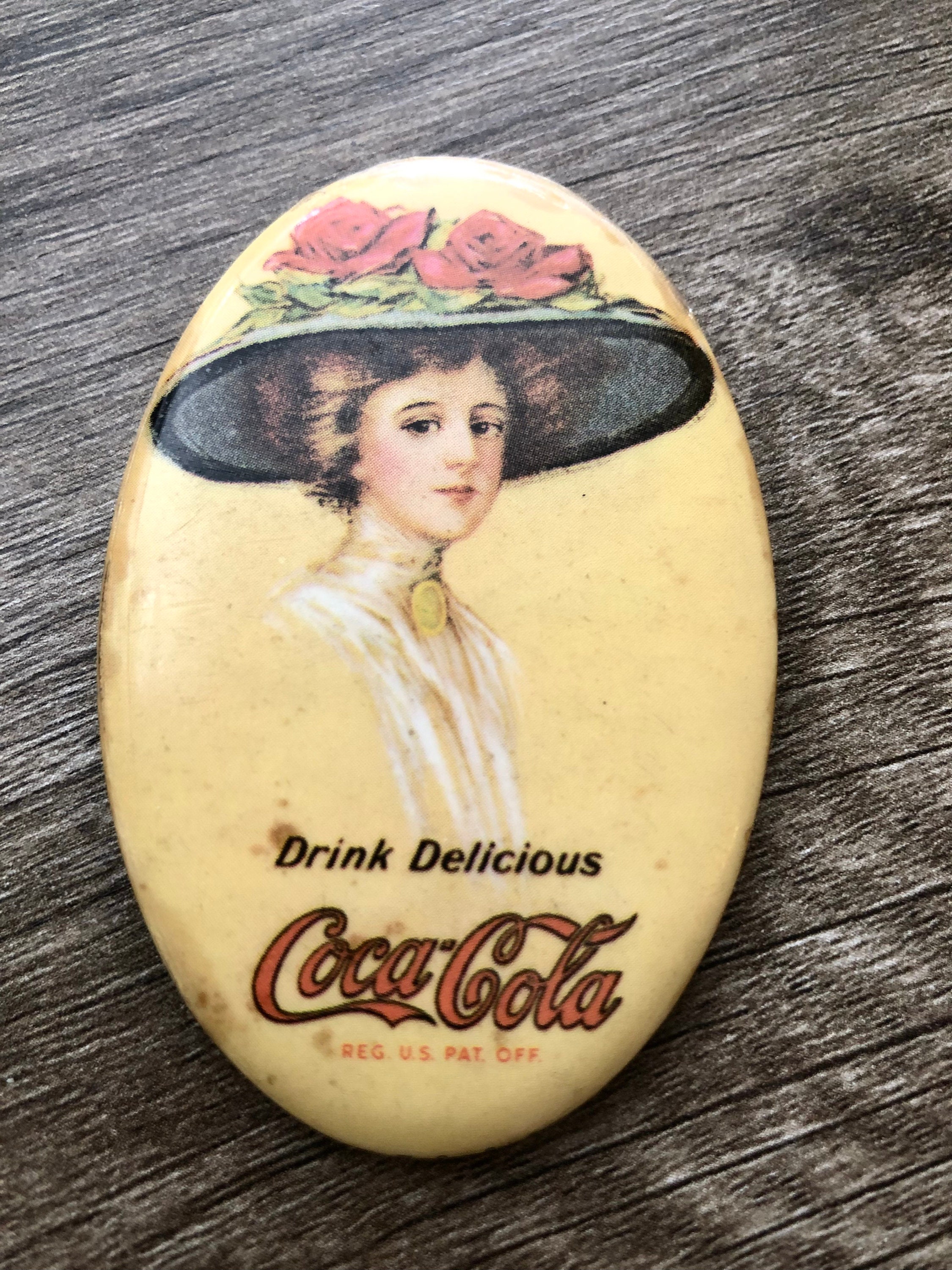 Coca-Cola ミラー 直径約25cm アンティーク、昭和レトロ！ Coca-Cola