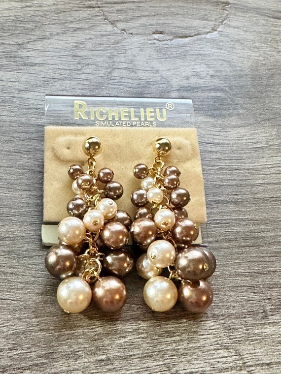 Vintage Pearls, Richelieu Faux Pearls Earrings 14k