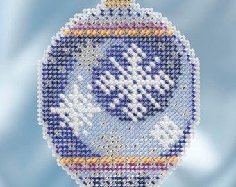 DIY Mill Hill Midnight Snowfall Snowflake Bulb Bead Cross Stitch Ornament Kit