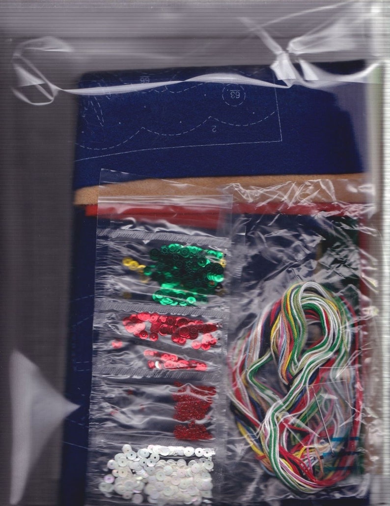 buy cheap price Repackaged Bucilla Santas Coming to Town