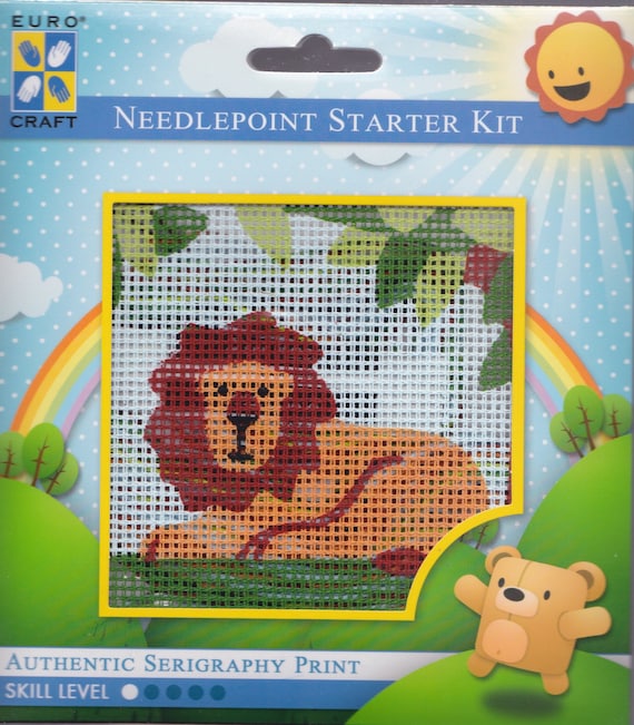 NeedleArt World Frolicking Seahorse Beginner Needlepoint Starter Kit 4/" x 4/"