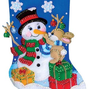 DIY Design Works Busy Bunny Snowman Holiday Christmas Felt Stocking Kit 5259