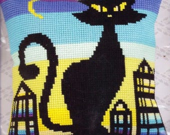 Kit de almofada para ponto cruz DIY Collection D'Art Black Grace de 16" com bordado