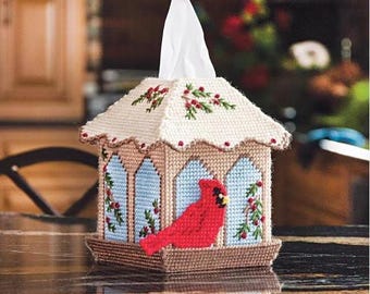 DIY Mary Maxim Bird Feeder Christmas Plastic Canvas Tissue Box Cover Kit 21595
