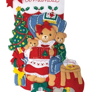 DIY Bucilla Storytime Bears Family Christmas Holiday Felt Stocking Kit 89328E