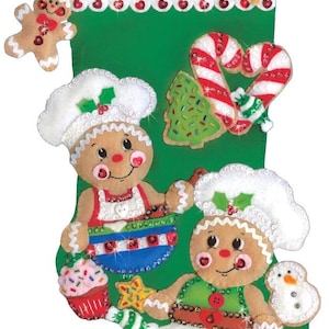 Kit de medias navideñas de fieltro con galletas de jengibre de DIY Design Works 5249