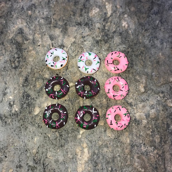 frosted donut slime charms!