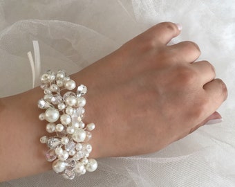 Wedding Bracelet, Rhinestone Bridal Bracelet, Bridal Cuff, Rhinestone bracelet, Crystal Pearl Bracelet, Wedding Jewelry, Rhinestone Cuff,