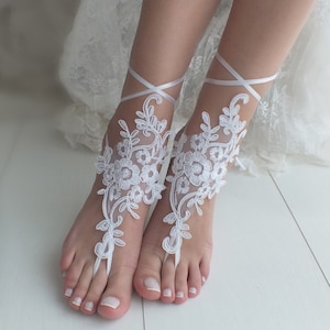 White barefoot sandals, Lace barefoot sandals, Bridal shoes, Beach wedding barefoot sandals, Bridal sandals, Bridesmaid gift, Foot jewelry