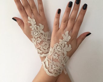 Champagne Bridal Glove Wedding Gloves,  lace gloves, Ivory bride glove bridal gloves lace gloves fingerless Unique glove